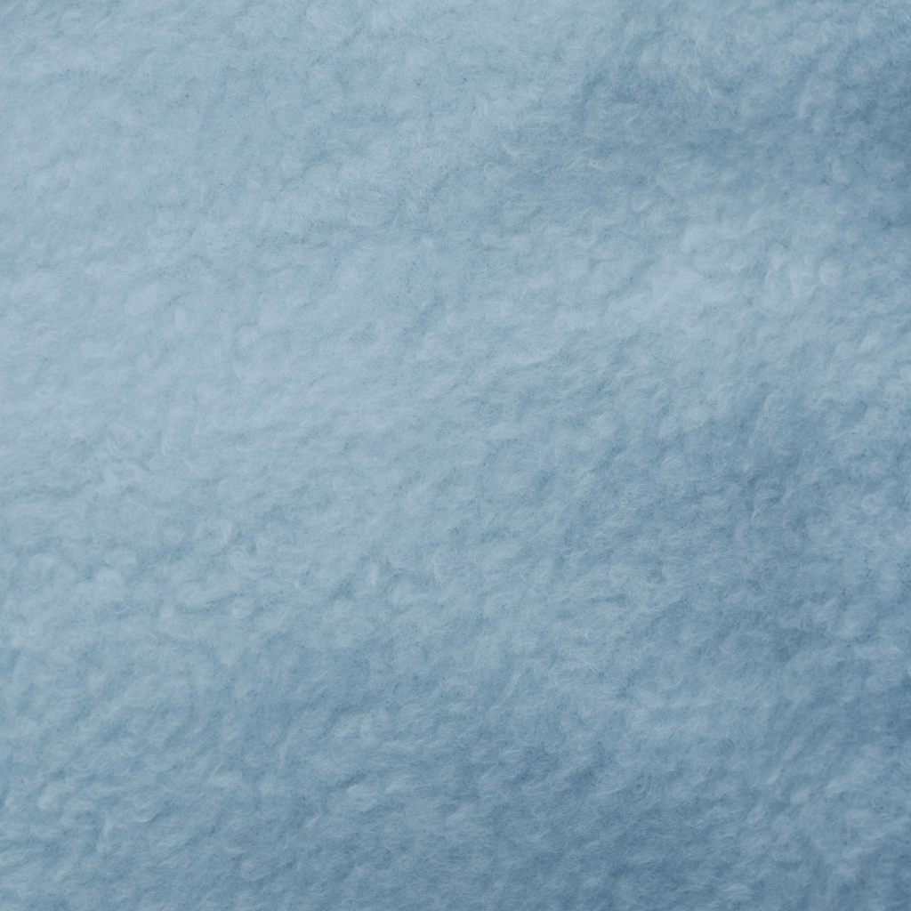 Eltern + Kind Bundle - Fleece Neckwarmer Baby Blue mit weichem, flauschigem Obermaterial, ideal für Outdoor-Abenteuer.