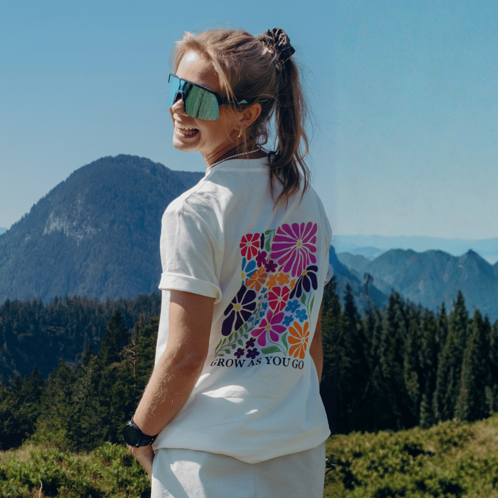 Grow as you go Flower - Unisex Tshirt