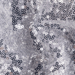 Pailetten Neckwarmer - Sparkle Silver mit schimmernden Pailletten auf silbernem Netzstoff, handgemacht in Deutschland, designt in Österreich.