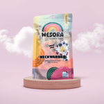 WESORA Flower Garden Printed Neckwarmer mit zartem Blumenmuster gefertigt aus doppellagigem Polar Fleece in Verpackung