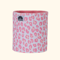 WESORA Pink Leo Printed Neckwarmer mit auffälligem pinken Leo-Muster gefertigt aus doppellagigem Polar Fleece Produktabbildung