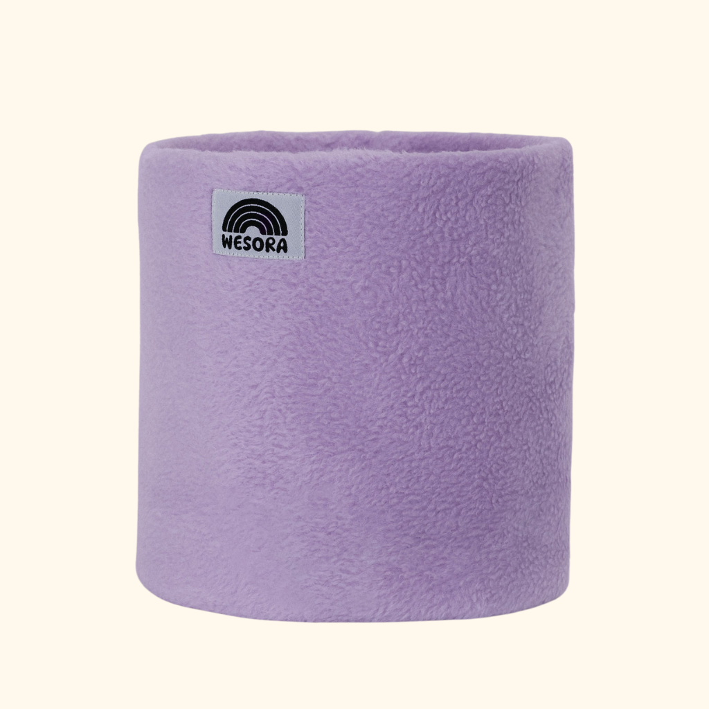 WESORA Dreamy Lilac Uni Neckwarmer in verträumtem Lila, gefertigt aus doppellagigem Polar Fleece