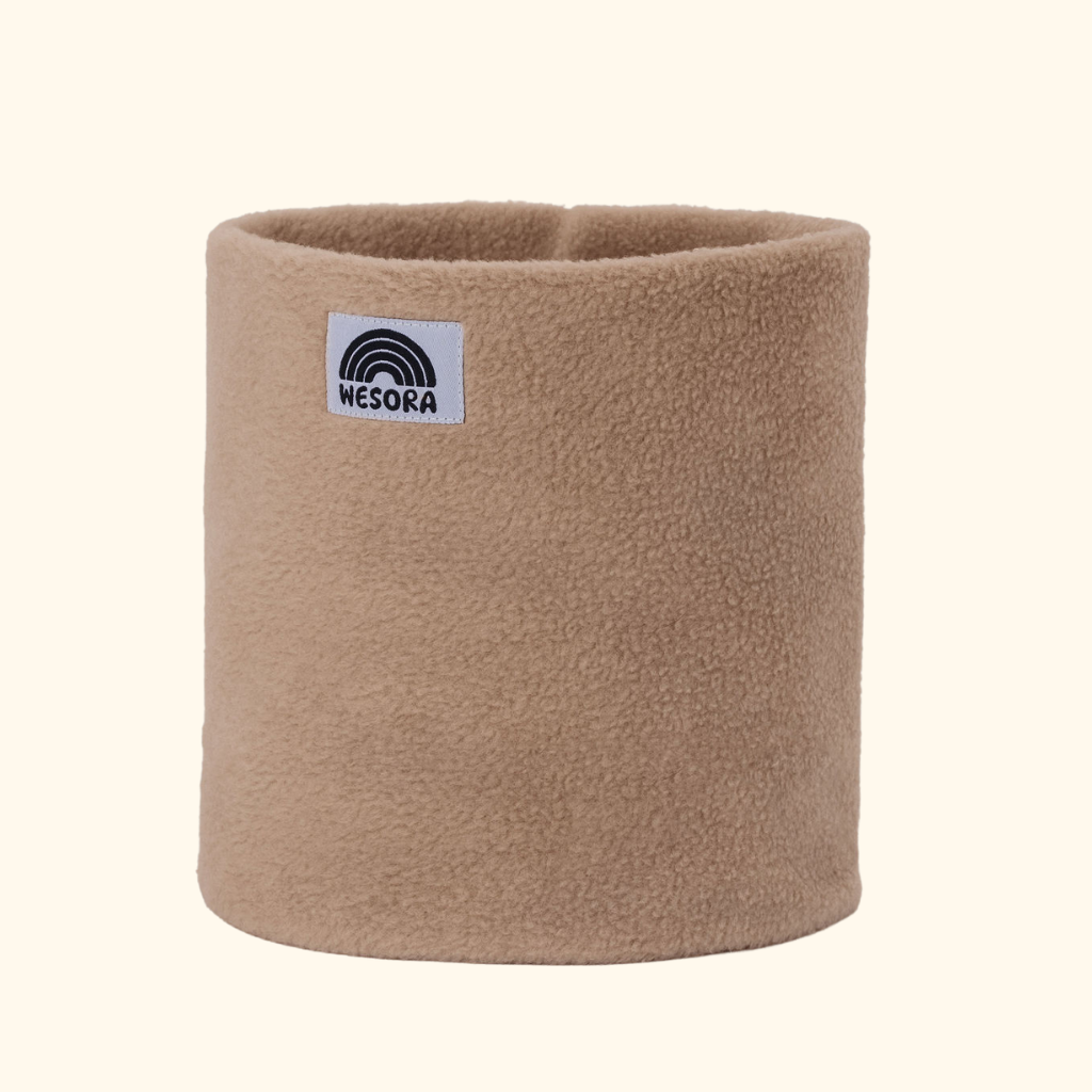 WESORA The Teddy Neckwarmer in sanftem beige gefertigt aus doppellagigem Polar Fleece Produktabbildung